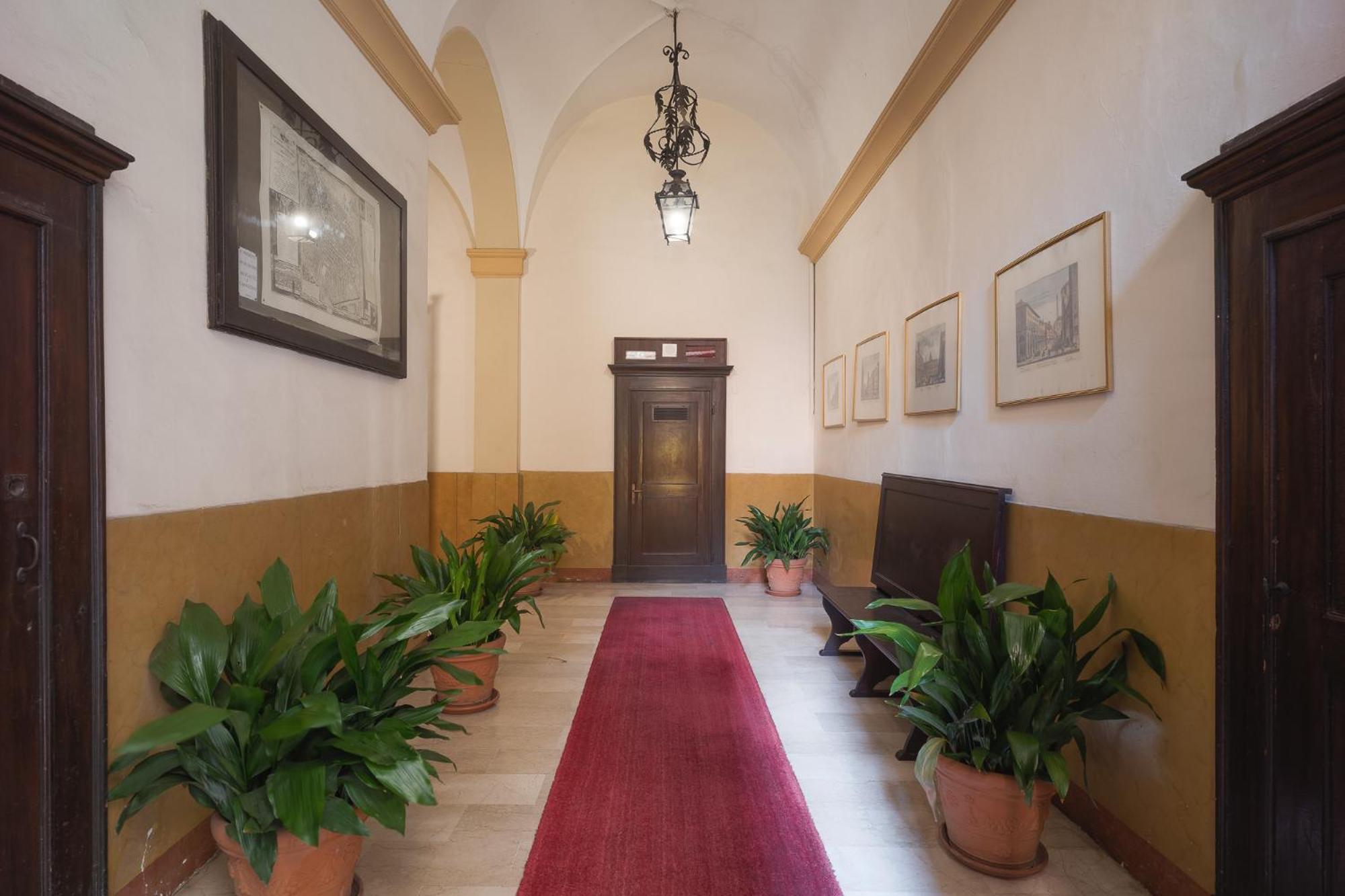 Lussuoso Appartamento Nel Cuore Del Centro Storico ボローニャ エクステリア 写真